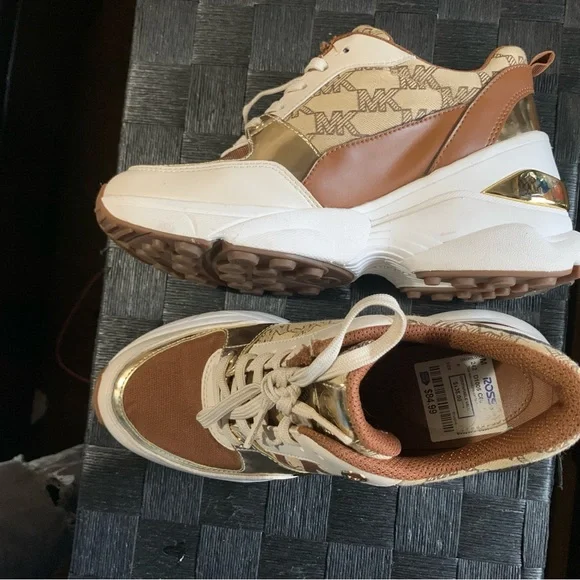 Brand new women’s 7 Micheal kors sneakers - Picture 1 of 7